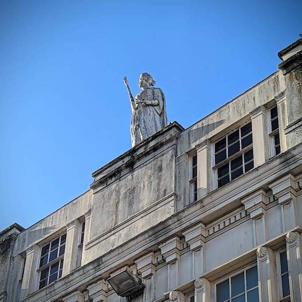 Queen Victoria Statue at Marks and Spencer Queen Street